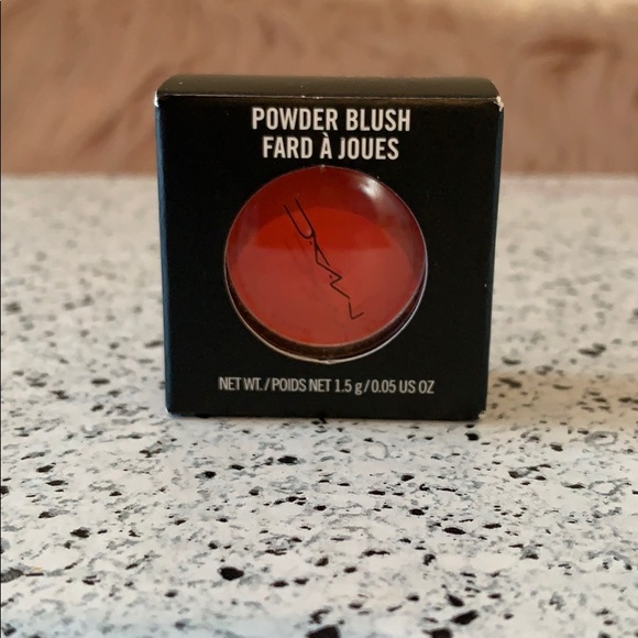 NWT MAC Cosmetics News Flash! Powder Blush - Picture 3 of 8